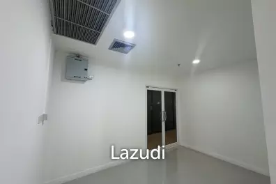 94 sqm modern office in Sino-Thai Tower Khlong Toei Nuea Bangkok