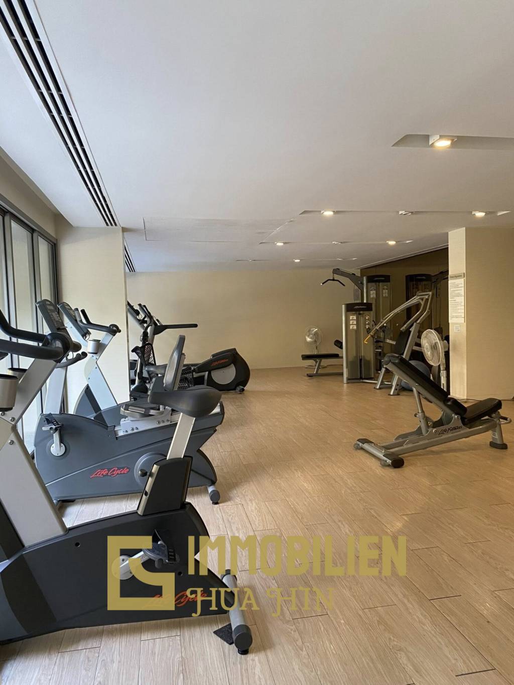 Strandlage-Eigentumswohnung zur Miete | Baan San Ngam Hua Hin