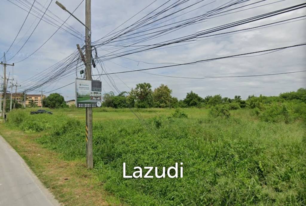Strategic 5-Rai 2 Ngan Land Plot in Ban Bueng, Chonburi