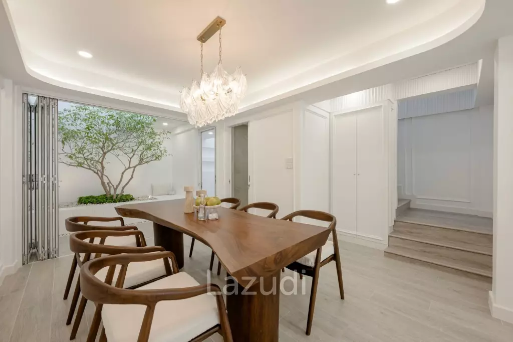 4 Bed 4 Bath Townhouse For Sale at Pridi 42