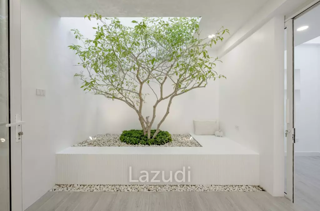4 Bed 4 Bath Townhouse For Sale at Pridi 42