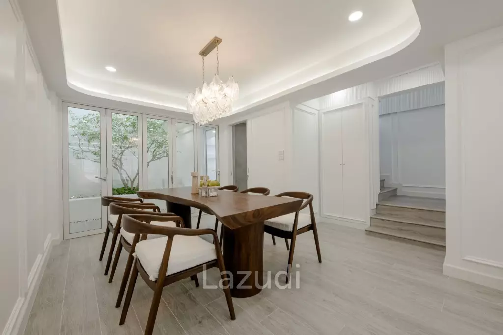 4 Bed 4 Bath Townhouse For Sale at Pridi 42