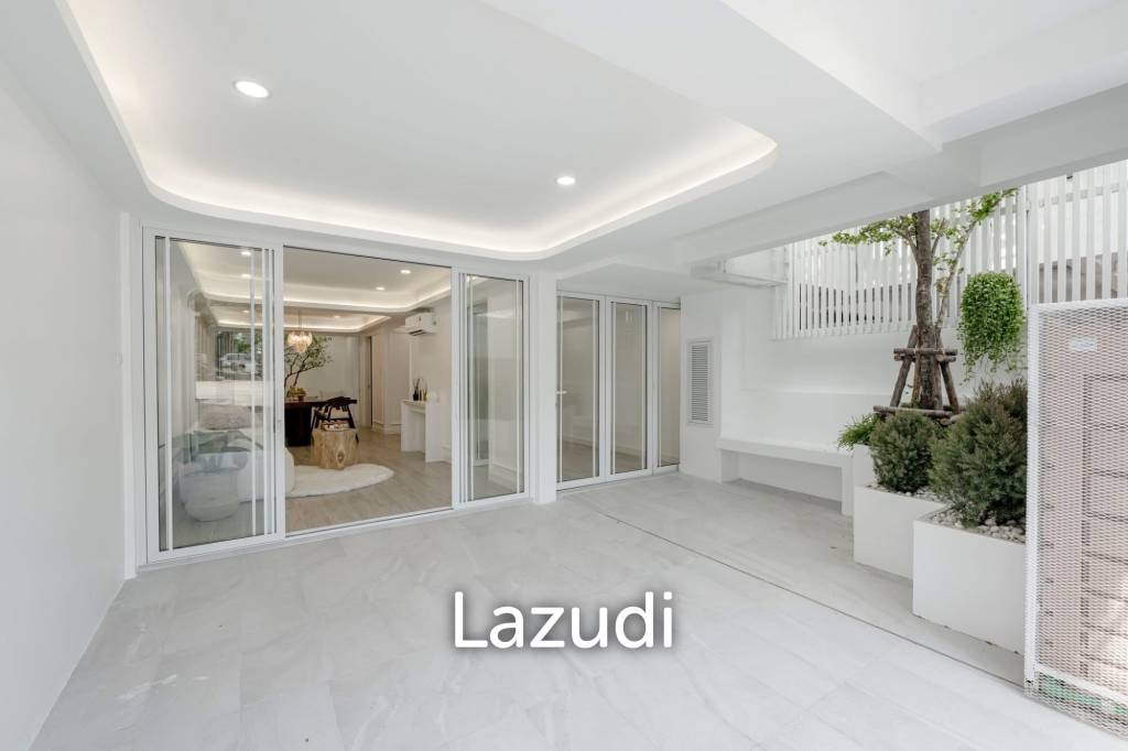 4 Bed 4 Bath Townhouse For Sale at Pridi 42