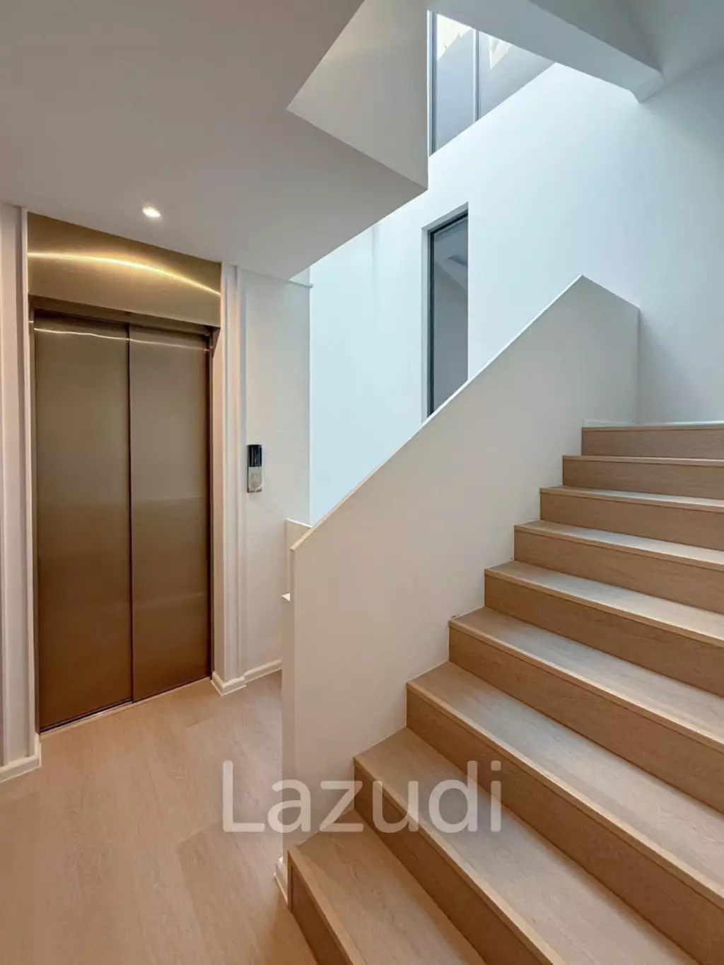 5 Bed 7 Bath Townhouse For Sale At Pridi 14