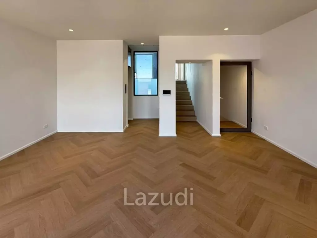 5 Bed 7 Bath Townhouse For Sale At Pridi 14