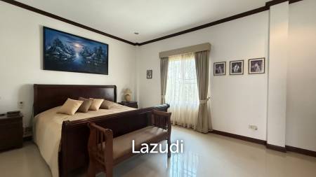 RESORT-STYLE PRIVATE POOL VILLA ON A SPACIOUS PLOT HUA HIN-CHA AM