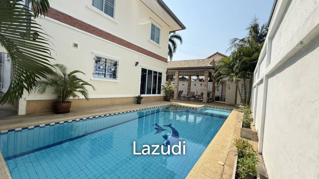 RESORT-STYLE PRIVATE POOL VILLA ON A SPACIOUS PLOT HUA HIN-CHA AM