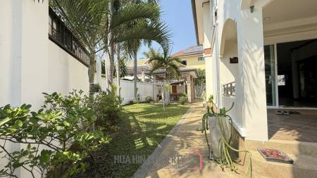 RESORT-STYLE PRIVATE POOL VILLA ON A SPACIOUS PLOT HUA HIN-CHA AM