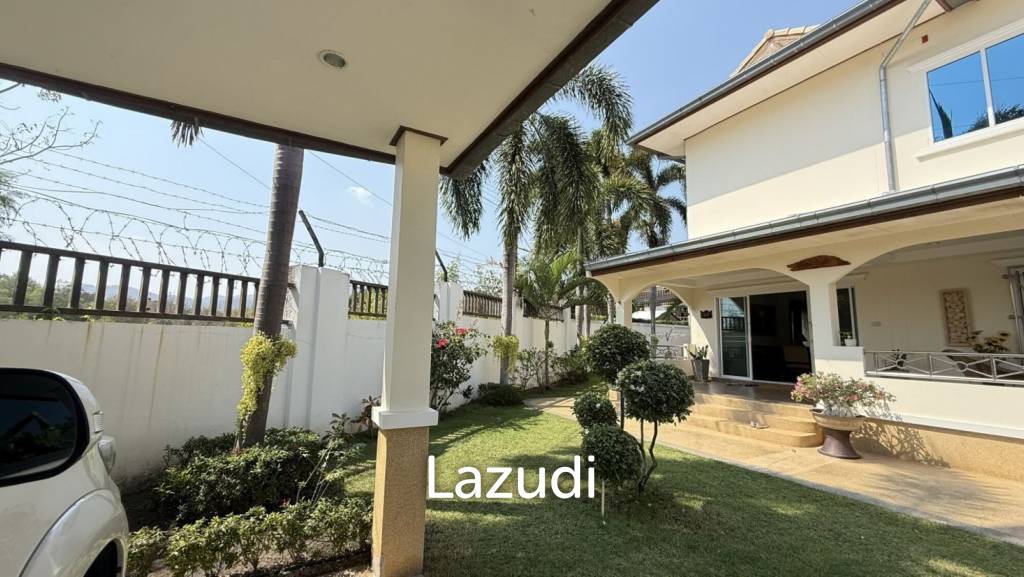 RESORT-STYLE PRIVATE POOL VILLA ON A SPACIOUS PLOT HUA HIN-CHA AM