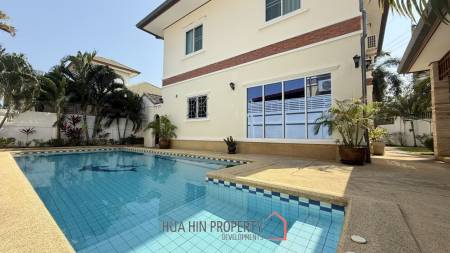 RESORT-STYLE PRIVATE POOL VILLA ON A SPACIOUS PLOT HUA HIN-CHA AM