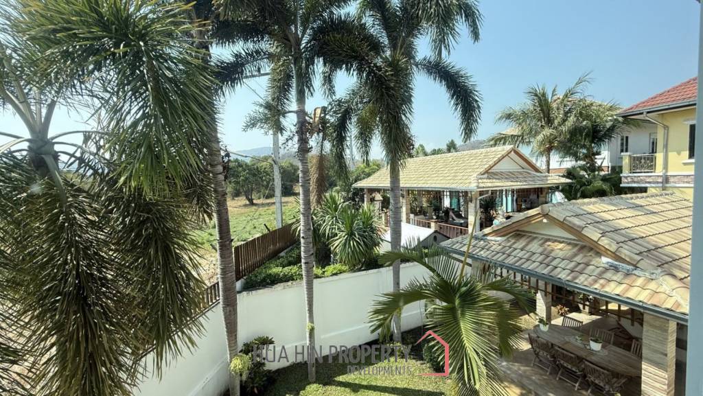 RESORT-STYLE PRIVATE POOL VILLA ON A SPACIOUS PLOT HUA HIN-CHA AM