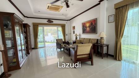 RESORT-STYLE PRIVATE POOL VILLA ON A SPACIOUS PLOT HUA HIN-CHA AM