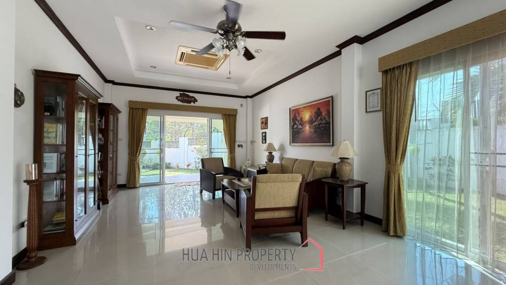 RESORT-STYLE PRIVATE POOL VILLA ON A SPACIOUS PLOT HUA HIN-CHA AM