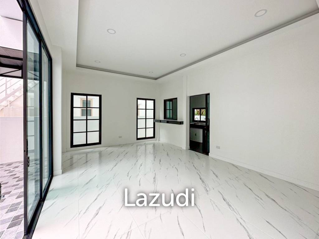 Modern 200 sqm 3-Bed Pool Villa in Hin Lek Fai