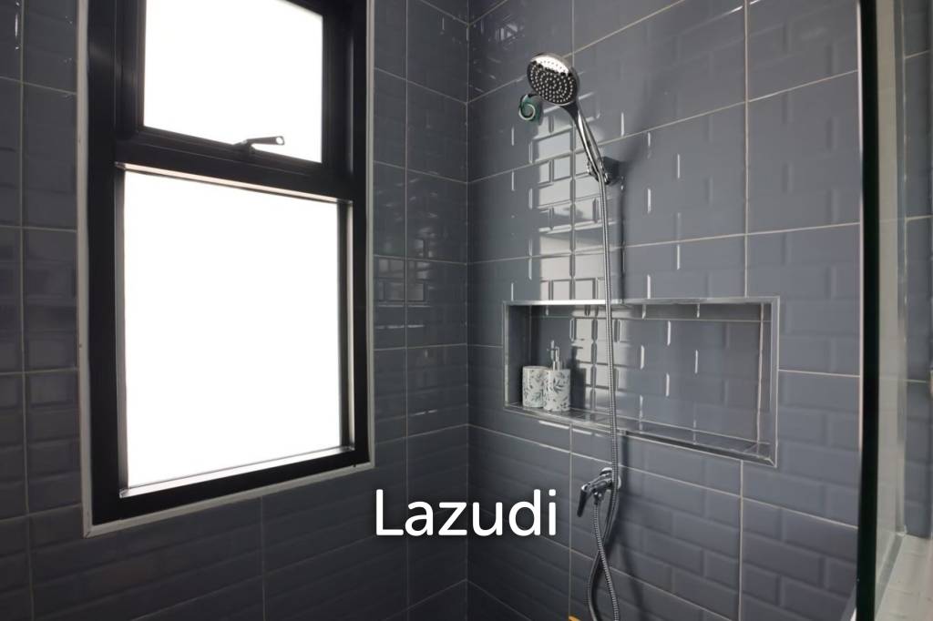 Modern 200 sqm 3-Bed Pool Villa in Hin Lek Fai