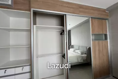65 sqm 1 Bedroom Condo on 8th Floor at The Emporio Place Khlong Toei Bangkok