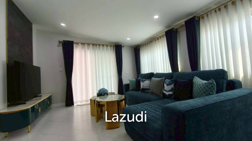4 Bedroom 4 Bathroom 250 SQ.M. Pattaya Lagoon Resort