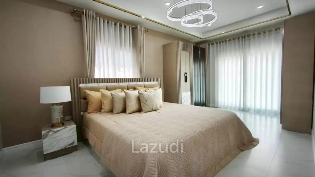4 Bedroom 4 Bathroom 250 SQ.M. Pattaya Lagoon Resort