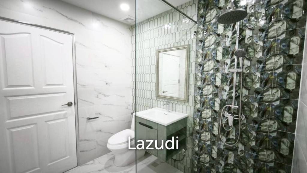 4 Bedroom 4 Bathroom 250 SQ.M. Pattaya Lagoon Resort
