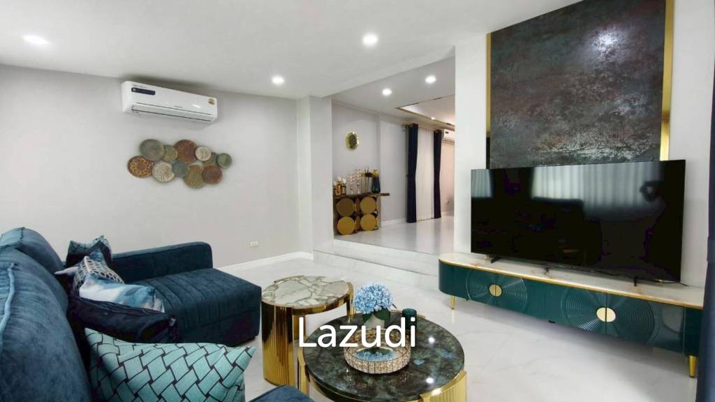 4 Bedroom 4 Bathroom 250 SQ.M. Pattaya Lagoon Resort