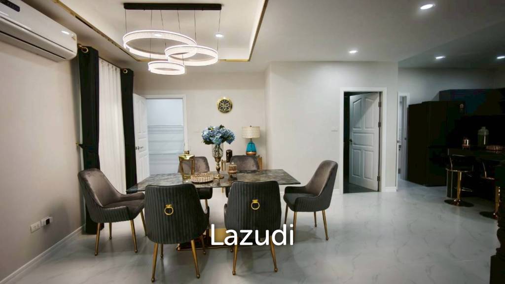 4 Bedroom 4 Bathroom 250 SQ.M. Pattaya Lagoon Resort