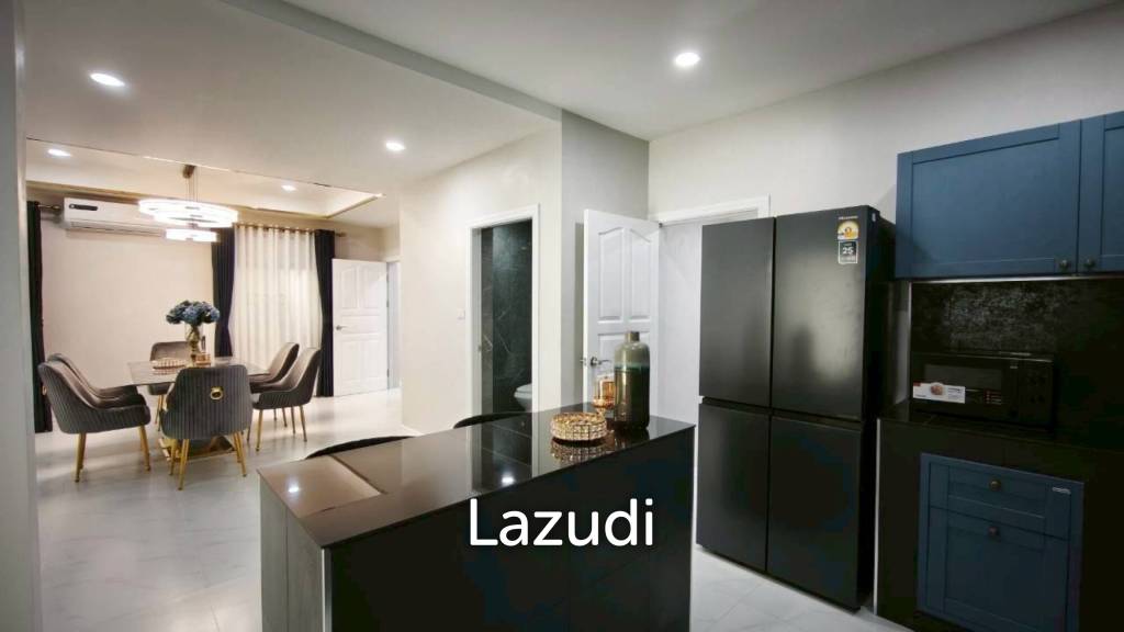 4 Bedroom 4 Bathroom 250 SQ.M. Pattaya Lagoon Resort
