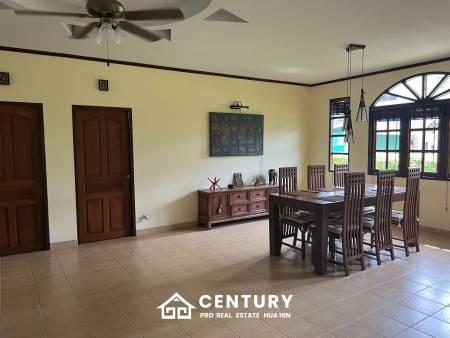 Вилла 300 кв.м. 2 Кровать 2 Ванна