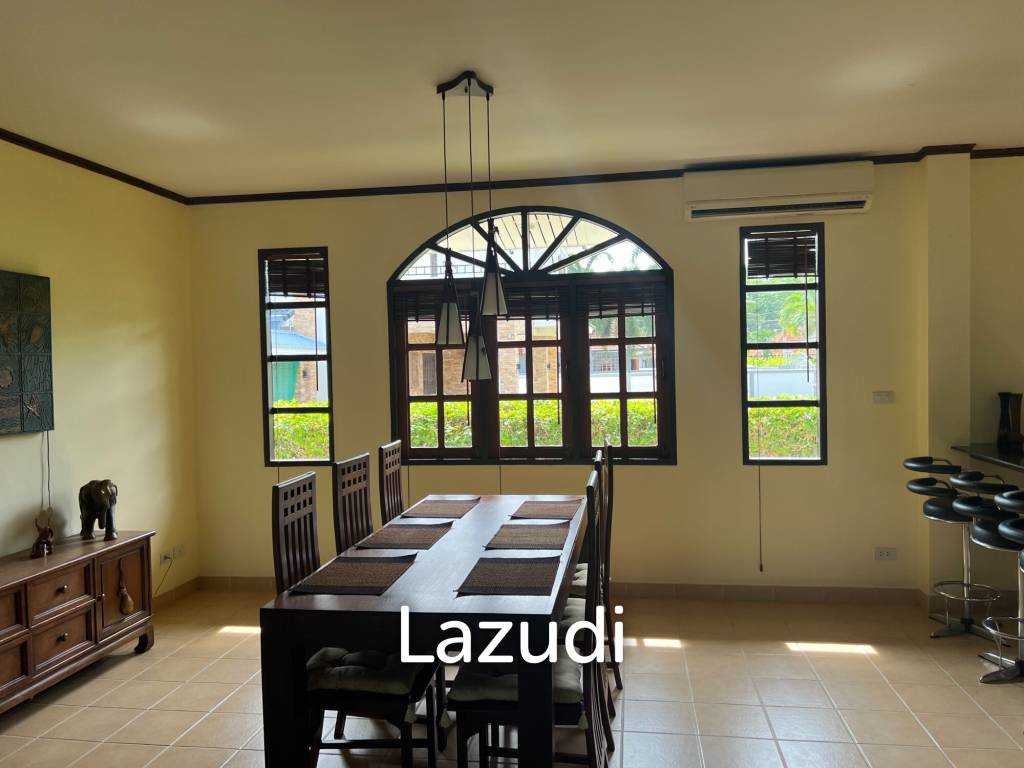 Beautiful 2-bedroom house with large land plot and garden