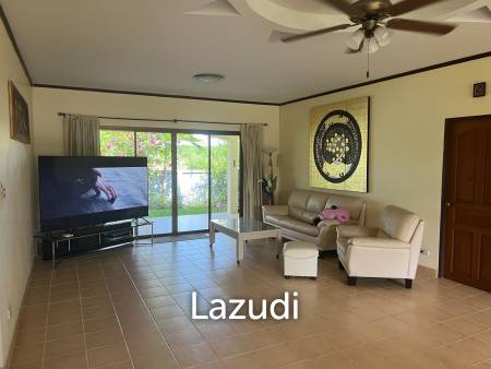 Beautiful 2-bedroom house with large land plot and garden