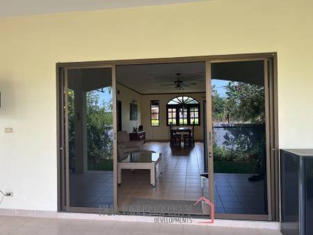 Beautiful 2-bedroom house with large land plot and garden