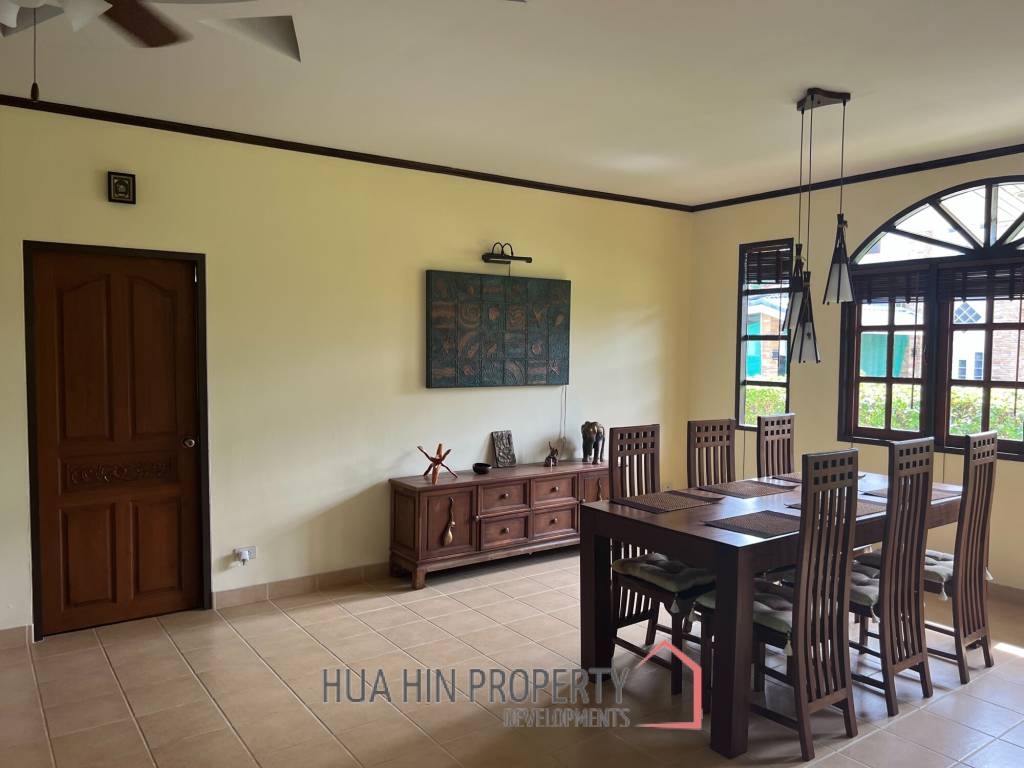 Beautiful 2-bedroom house with large land plot and garden