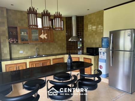 Вилла 300 кв.м. 2 Кровать 2 Ванна