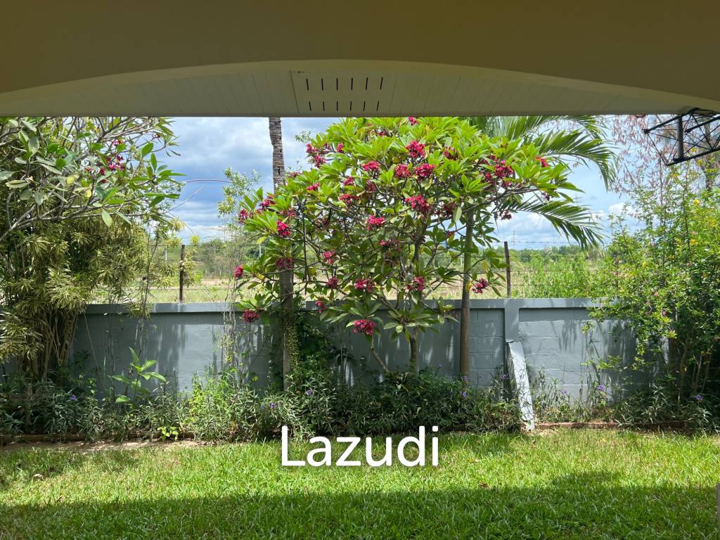 Beautiful 2-bedroom house with large land plot and garden