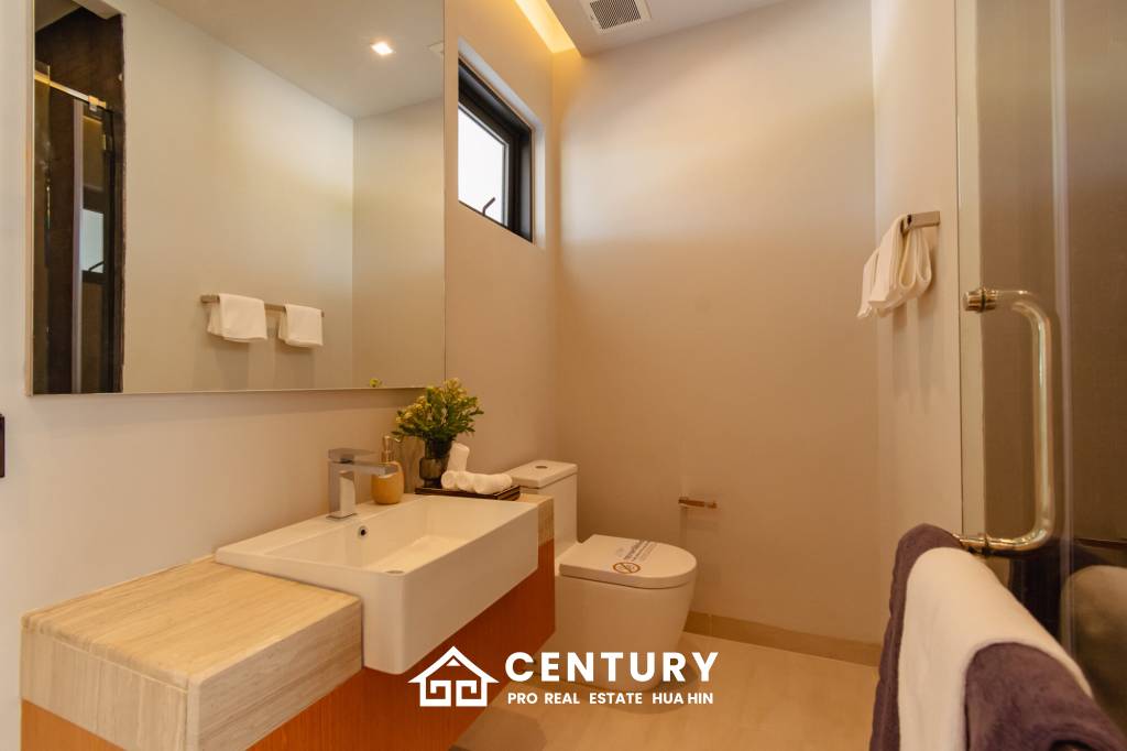 New Luxury pool villa in Nong Kae Hua Hin Botanica Luxury