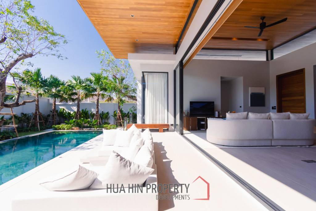 New Luxury pool villa in Nong Kae Hua Hin Botanica Luxury