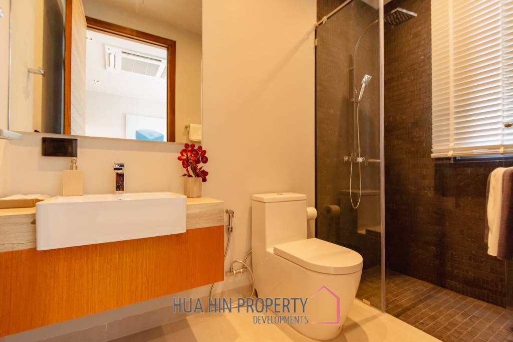 New Luxury pool villa in Nong Kae Hua Hin Botanica Luxury