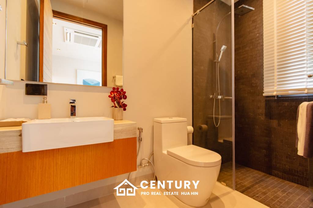 New Luxury pool villa in Nong Kae Hua Hin Botanica Luxury