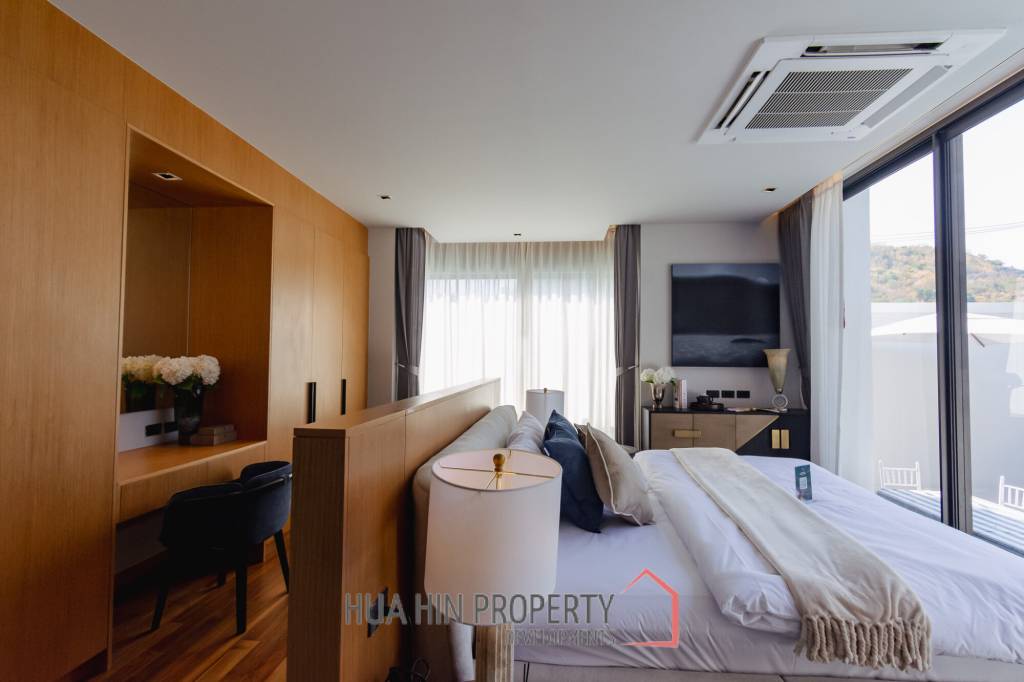 New Luxury pool villa in Nong Kae Hua Hin Botanica Luxury