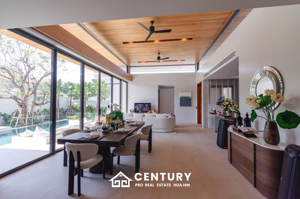 New Luxury pool villa in Nong Kae Hua Hin Botanica Luxury