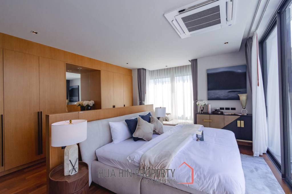 New Luxury pool villa in Nong Kae Hua Hin Botanica Luxury