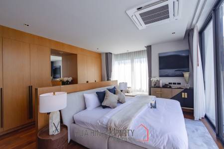 New Luxury pool villa in Nong Kae Hua Hin Botanica Luxury