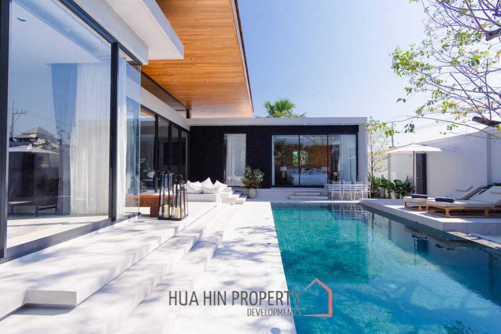 New Luxury pool villa in Nong Kae Hua Hin Botanica Luxury