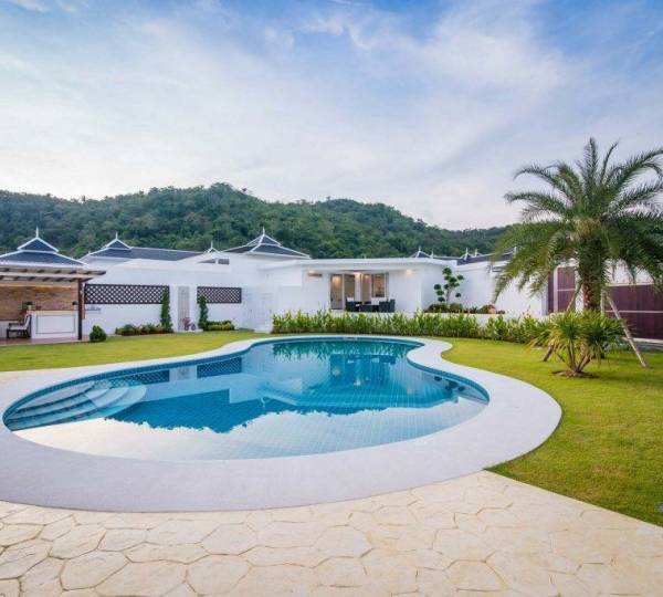 3 bed 267SQM Falcon Hill Luxury Pool Villas 3 bed 267SQM Falcon Hill Luxury Pool Villas