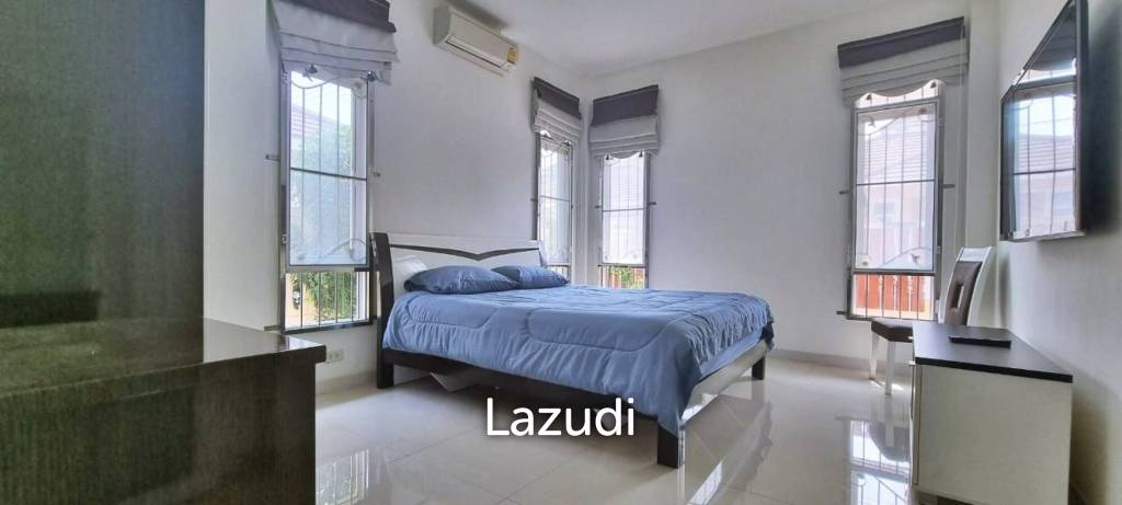 3 ห้องนอน 2 ห้องน้ำ 170 ตรม โชคชัย วิลเลจ 10