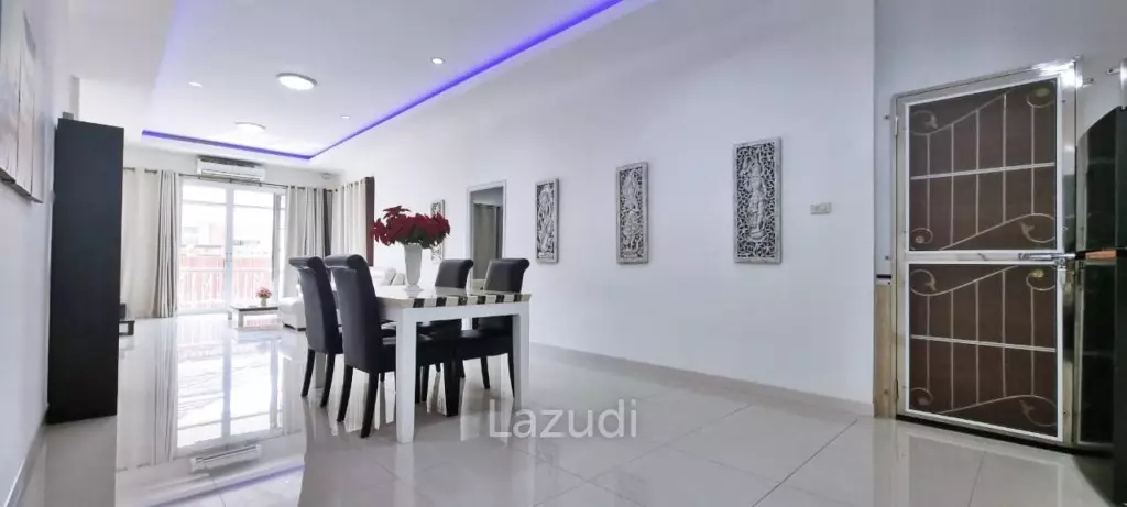 3 ห้องนอน 2 ห้องน้ำ 170 ตรม โชคชัย วิลเลจ 10