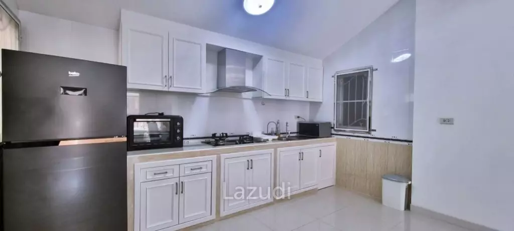 3 ห้องนอน 2 ห้องน้ำ 170 ตรม โชคชัย วิลเลจ 10