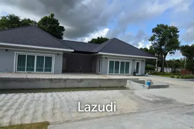 6 Bedroom 8 Bathroom 700 SQ.M. Horseshoe Point