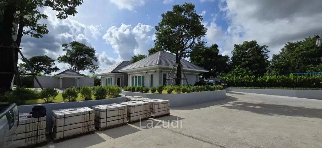 6 Bedroom 8 Bathroom 700 SQ.M. Horseshoe Point