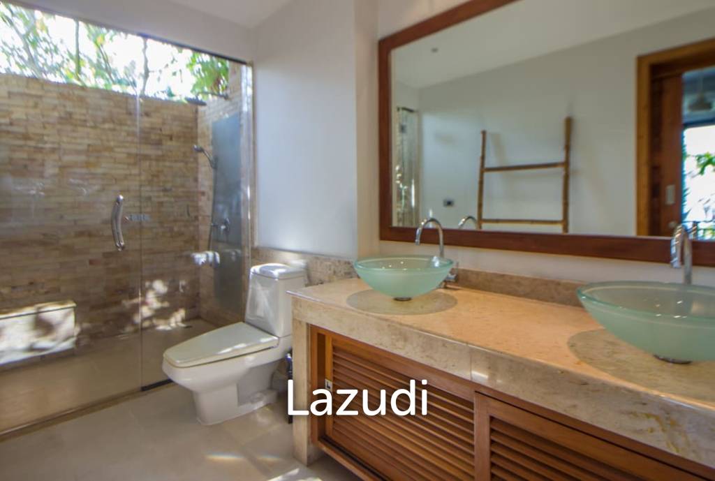 Elegant 4-Bedroom Sea View Pool Villa in Lamai