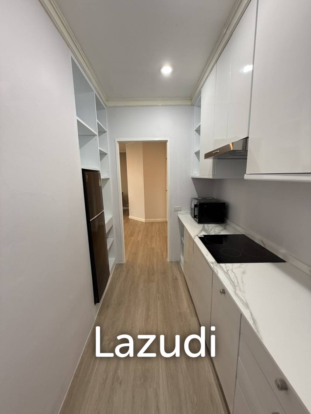 1 bedroom 1 bathroom condo 65 sqm. Baan Chao Praya for rent